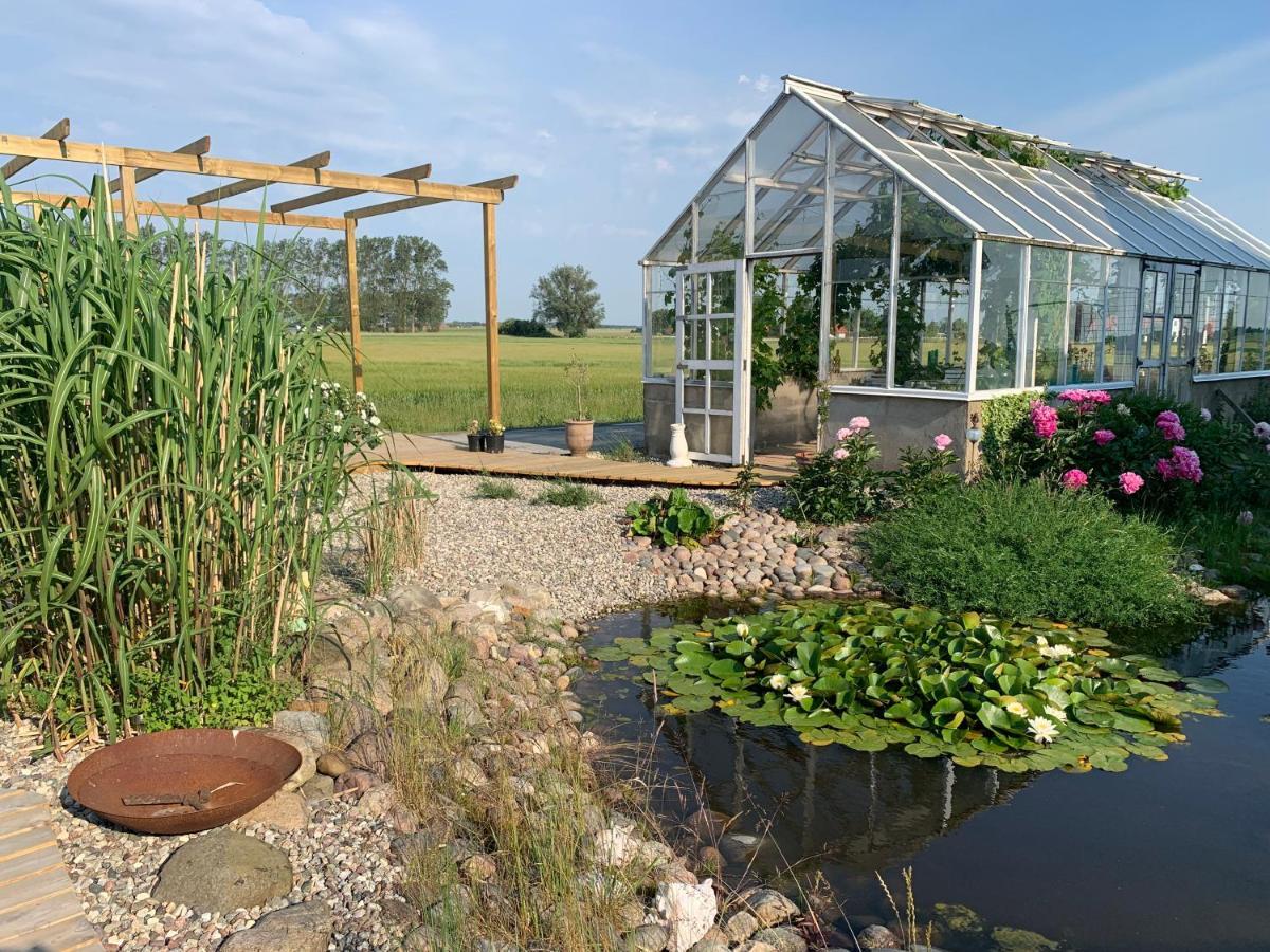 Strandbadsgarden B&B Loderup Экстерьер фото