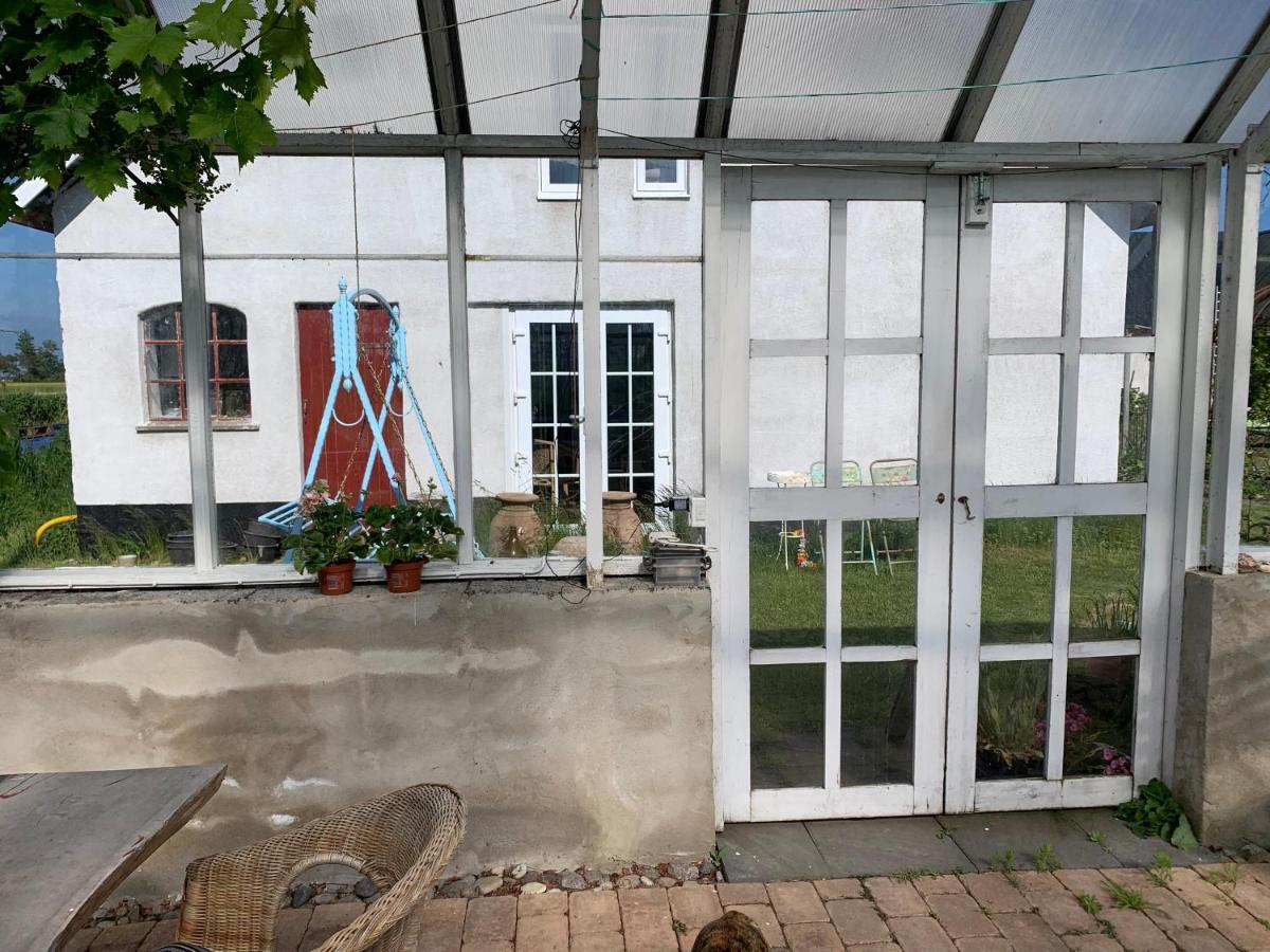 Strandbadsgarden B&B Loderup Экстерьер фото
